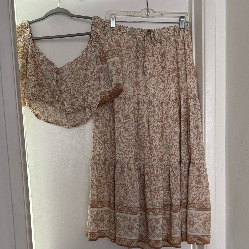 Women's Boho maxi Skirt with cropped top set in Cream and Tan